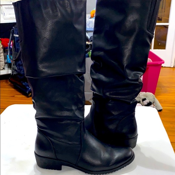 CLIFFS WO SIZE 9 Faux leather Black Knee-High slouch Boots EUC clean condition - Picture 1 of 16